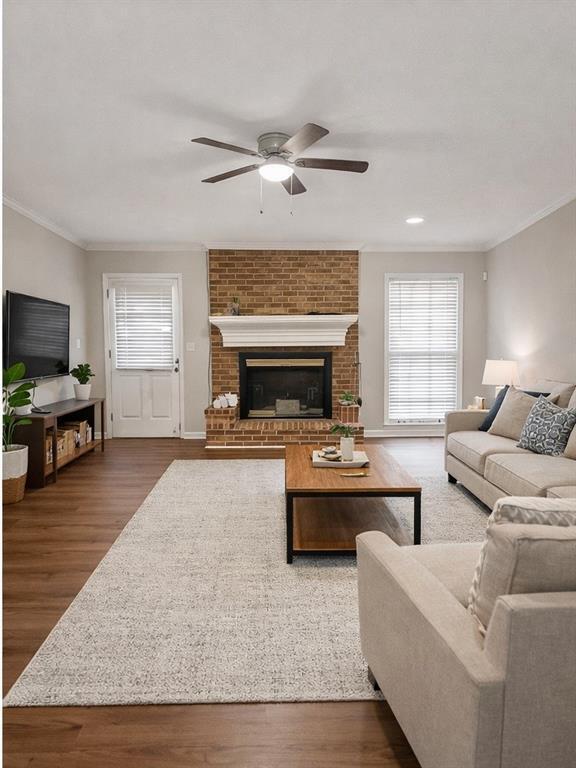 Foto del edificio - 1802 Driftwood Pl