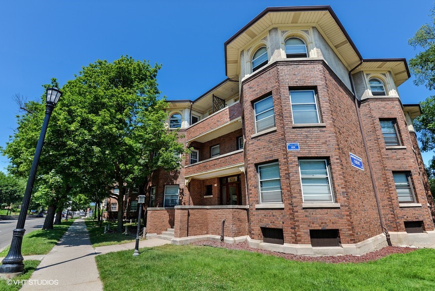 Primary Photo - 1703-13 Ridge Ave.
