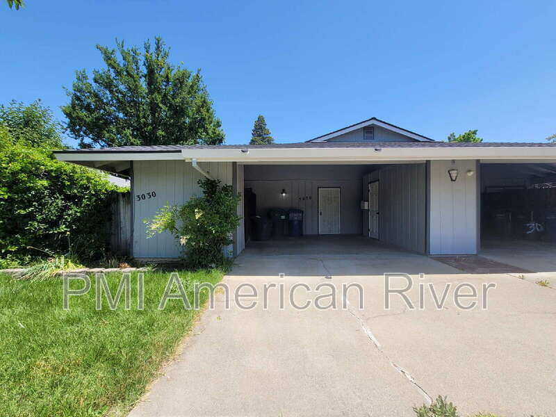 Primary Photo - 3030 Olive Glen Ct