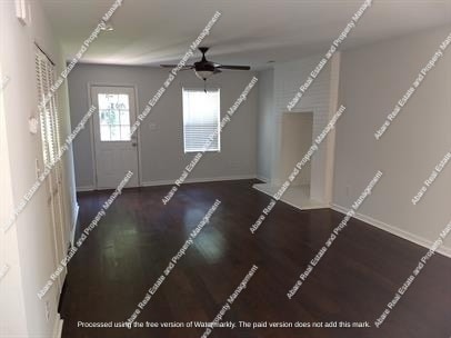 Foto del edificio - 901 Timber Dr