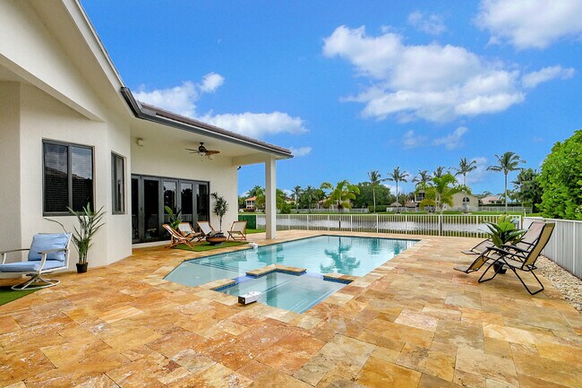 Building Photo - 11618 Manatee Bay Ln