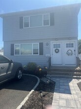 Building Photo - 127 Quebec Rd