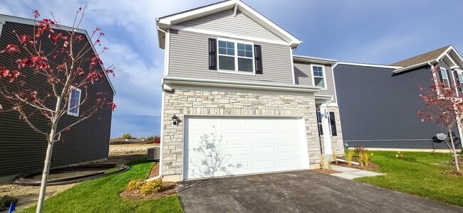 Building Photo - 108 Cressmoor Blvd