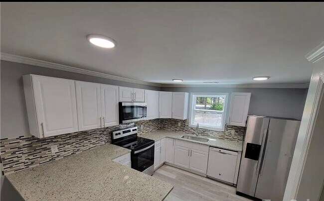 Foto del edificio - Charming 3BR House in Shelby