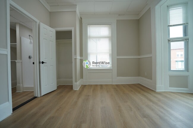 Foto del edificio - 142 Dorchester St