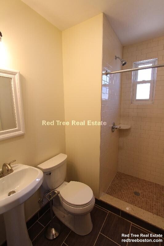 Foto del edificio - 5 Smythe St