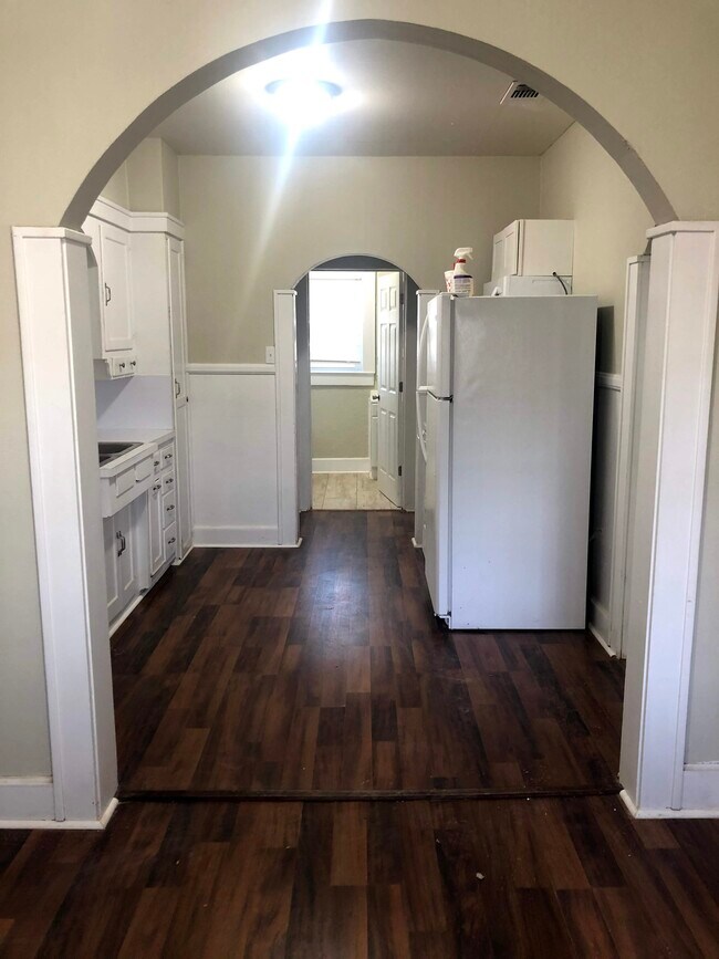 1210 S Main St, Big Spring, TX 79720 Townhome Rentals in Big Spring