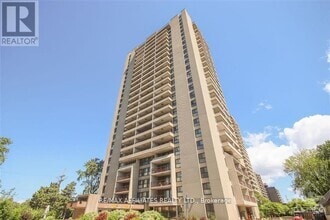 Building Photo - 1785-1785 Riverside Dr.