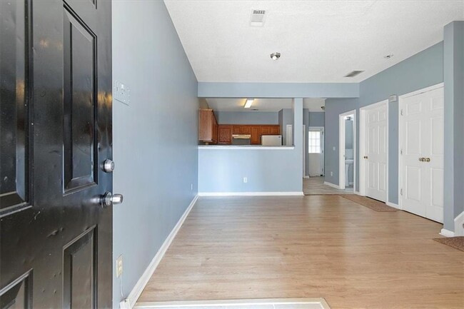 Building Photo - 1467 Riverrock Trail SW
