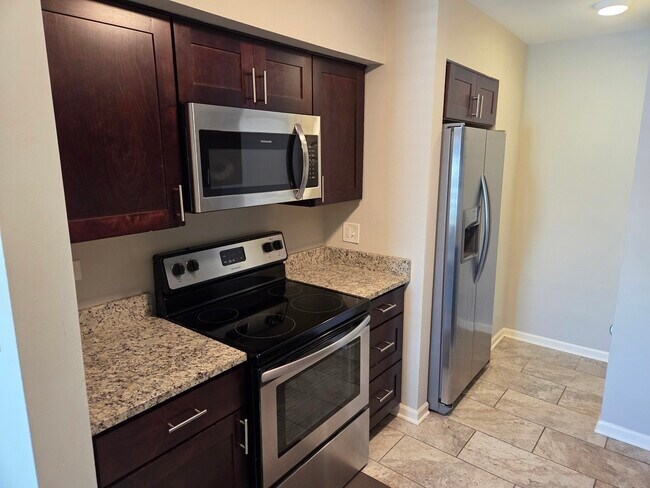 Foto del edificio - 1395 S Glen Cir