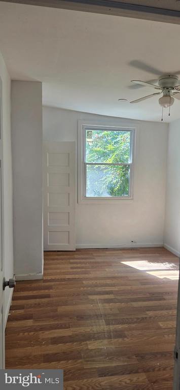 Foto del edificio - 2714 W Albert St