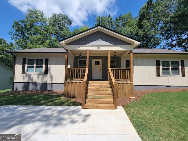Foto del edificio - 413 Loblolly Ridge Rd