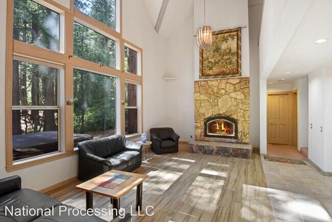 Foto del edificio - 4 br, 3.5 bath House - 579 Lucille Drive