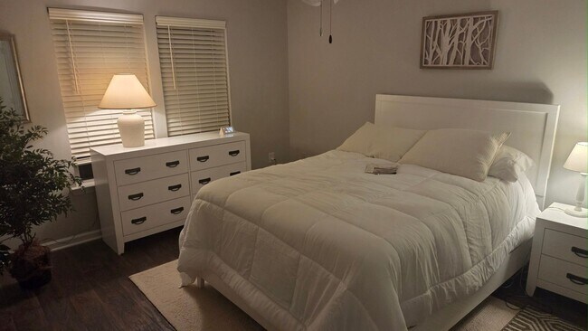 Foto del edificio - 113 Dapple Ct