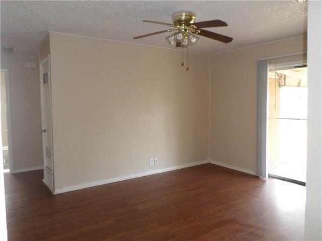 Foto del edificio - 4913 Nancy Ln