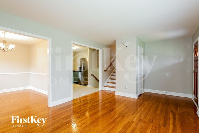 Foto del edificio - 1128 Rocky Ridge Dr