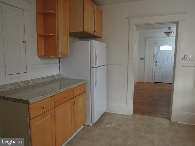 Foto del edificio - 25100 Ridge Rd