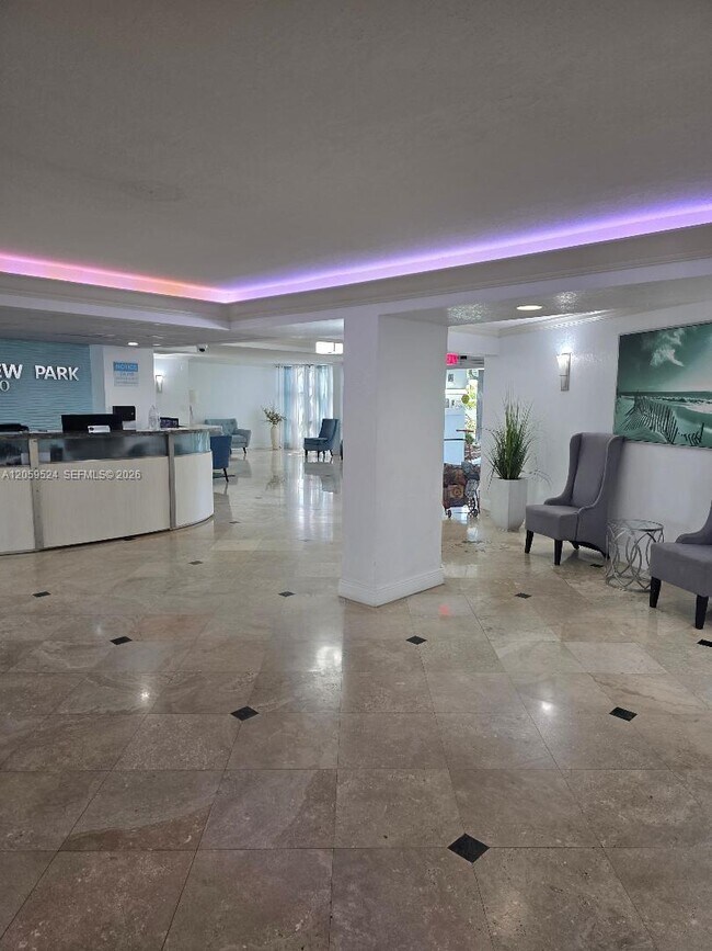 Foto del edificio - 800 Parkview Dr