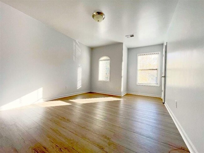 Foto del edificio - 2305 Harvest Ridge Cir NE