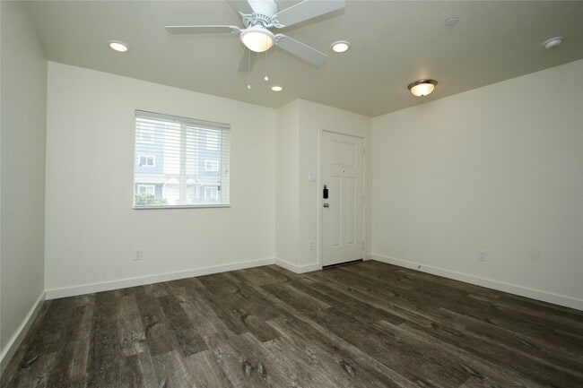 Building Photo - 21155 Gosling Rd