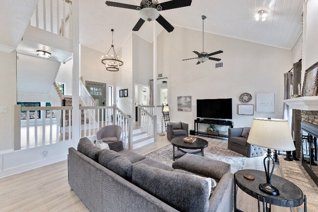 Foto del edificio - 303 Watts Ln