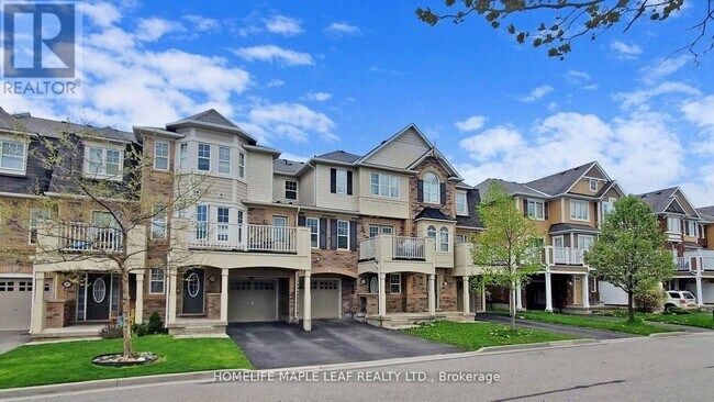 Building Photo - 211 Woodley Cres