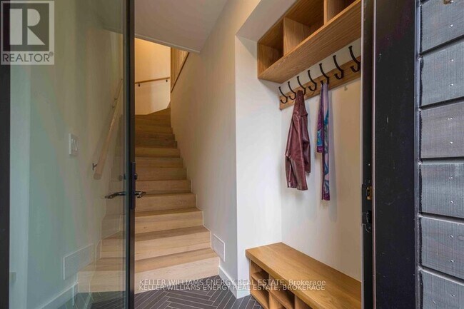 Photo du bâtiment - 37 West St