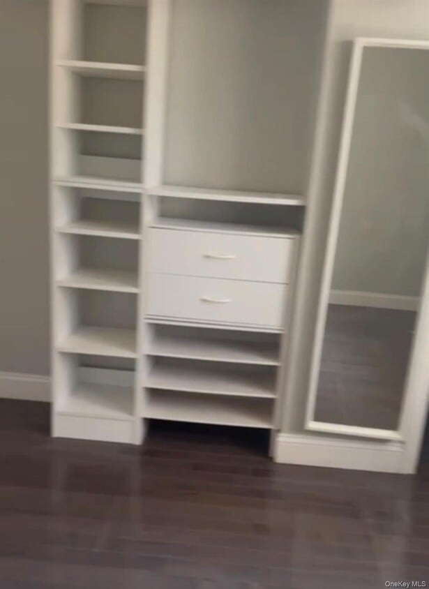 Building Photo - 9 Minetta Pl