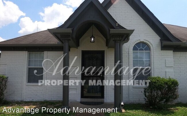 Building Photo - 3 br, 2 bath House - 7105 Amberly Way