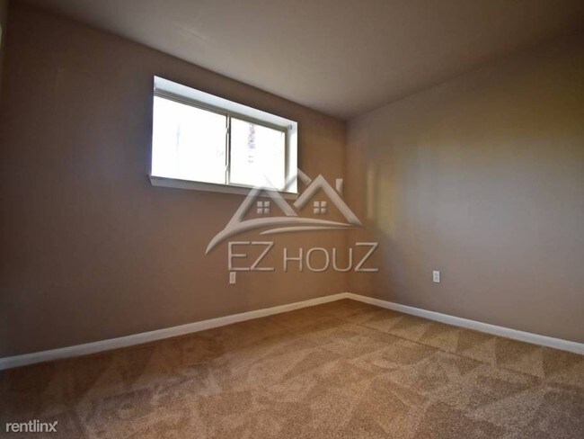 Building Photo - 6109 Bellona Ave