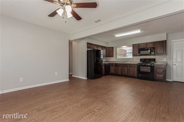 Building Photo - 7708 Clenis Ln