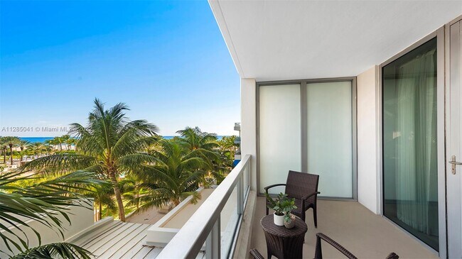 Building Photo - 4391 Collins Ave