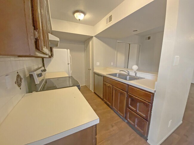 Foto del edificio - 4024-4030 North Calle Grande