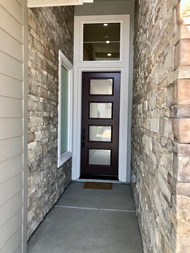 Foto del edificio - Beautiful 3-Bedroom Home in Russell Ranch ...