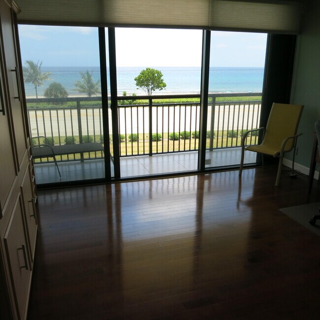 Foto del edificio - 2727 N Ocean Blvd