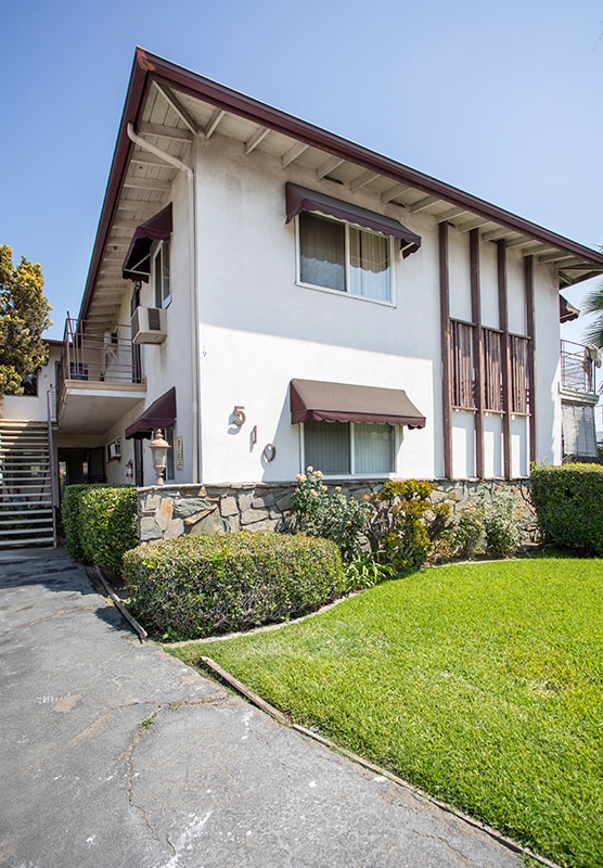 Building Photo - 510 N Santa Anita Ave