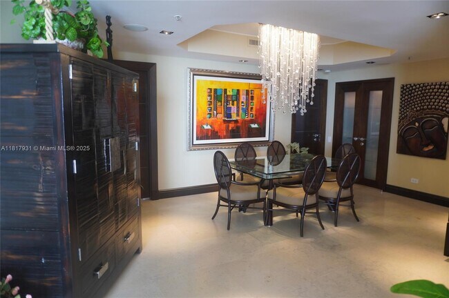 Foto del edificio - 808 Brickell Key Dr