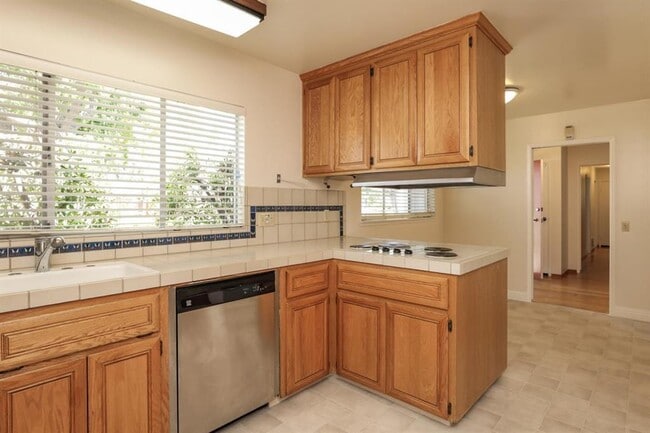 Building Photo - 4120 Donald Dr
