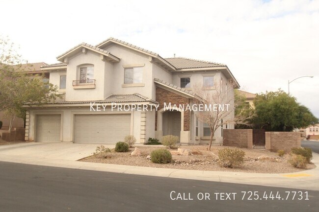 Building Photo - RENOVATED GREEN VALLEY HOME W/ 3 CAR GARAGE
