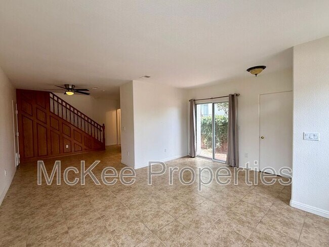 Foto del edificio - 4734 E Mountain View Dr