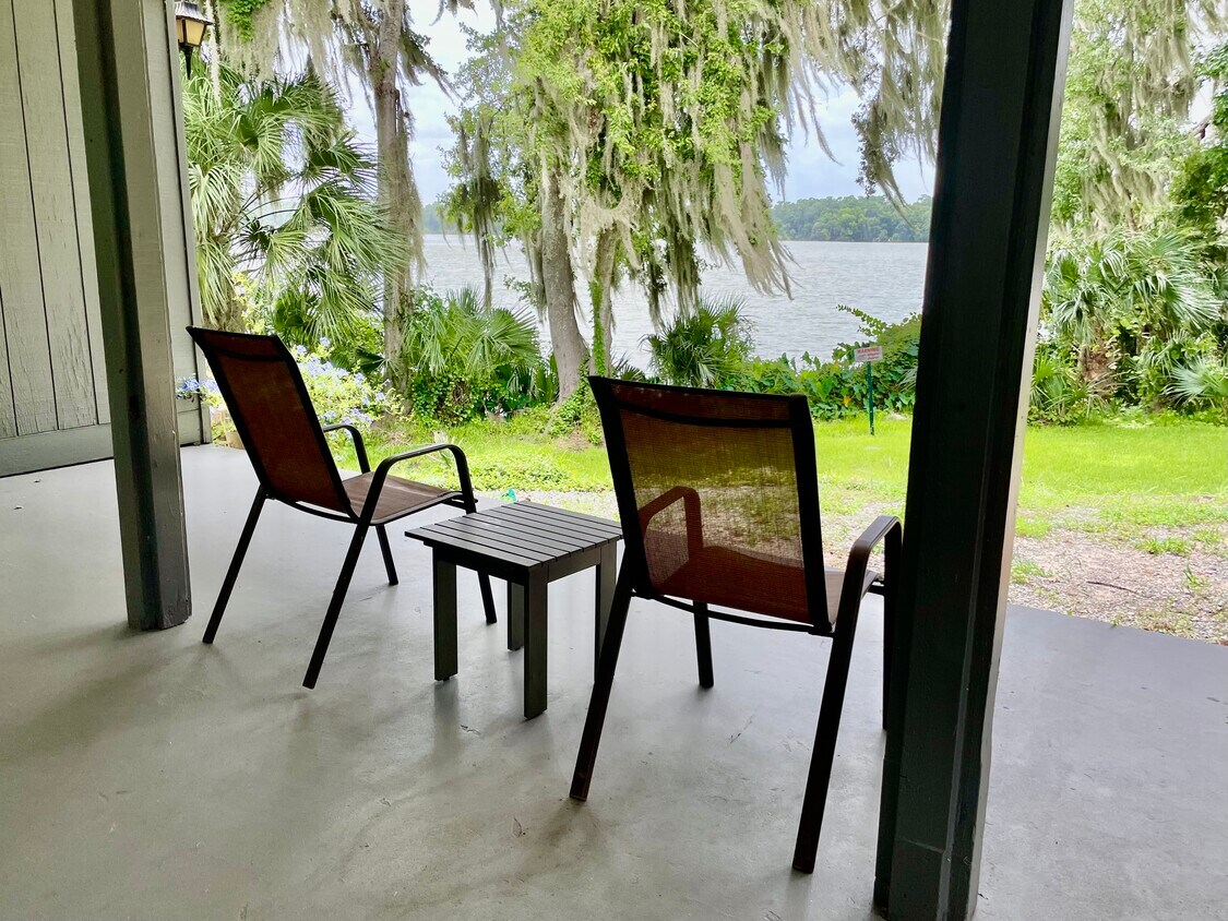 Primary Photo - 2842 SW 14th Dr