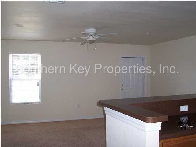 Building Photo - MLS 724045