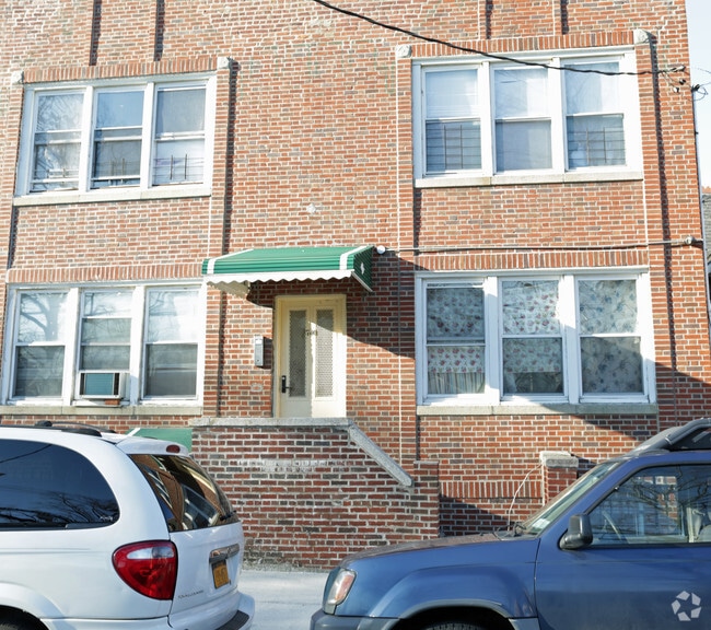 740 E 225th St, Bronx, NY 10466 Apartments Bronx, NY