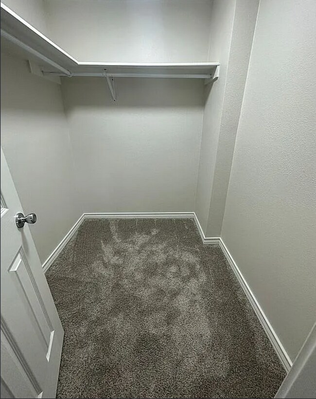 Foto del edificio - 9711 Chelsea Cir