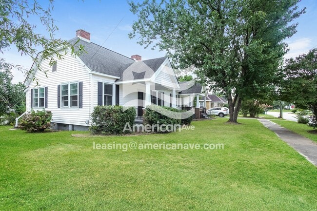 Building Photo - 465#B Poplar Street, 29180; #702461 - 702461
