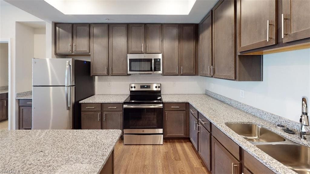Foto principal - 1734 Savona Pkwy W