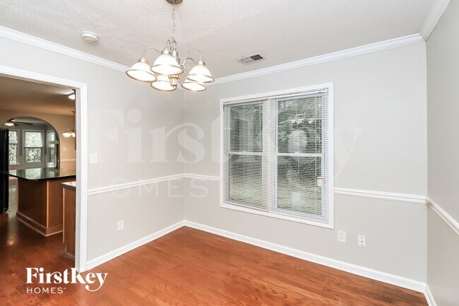 Foto del edificio - 1827 Hickory Creek Ct NW