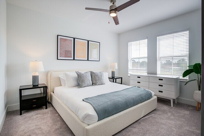 Lagos Summerwell Buenaventura-POI-002 - Encanto Isla | Townhomes for Rent