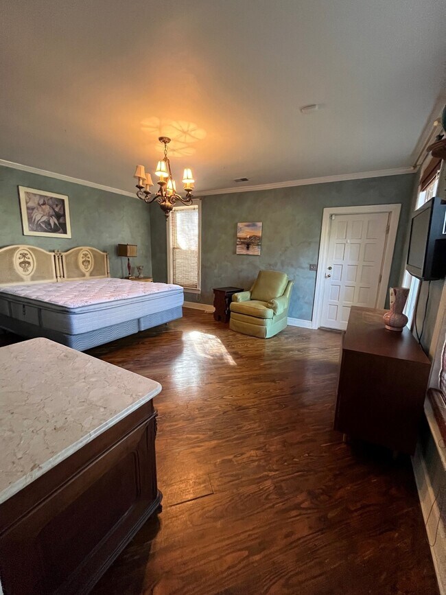 Foto del edificio - 203 Holly Ridge Ln