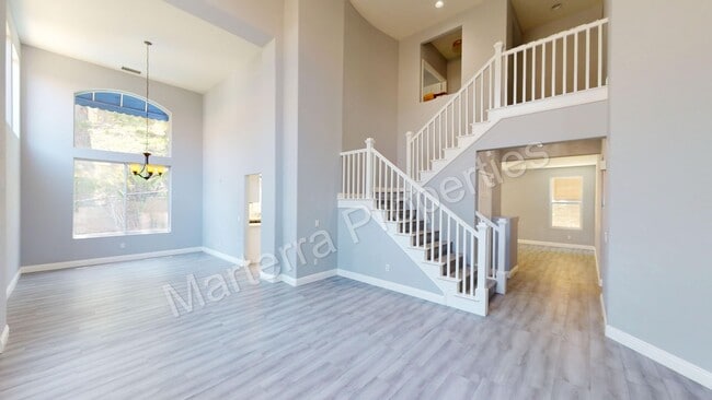 Building Photo - Beautiful Home in Anaheim Hills